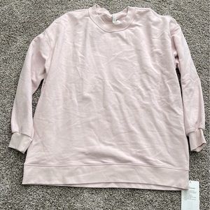 NWT Lululemon Perfectly Oversized Crew